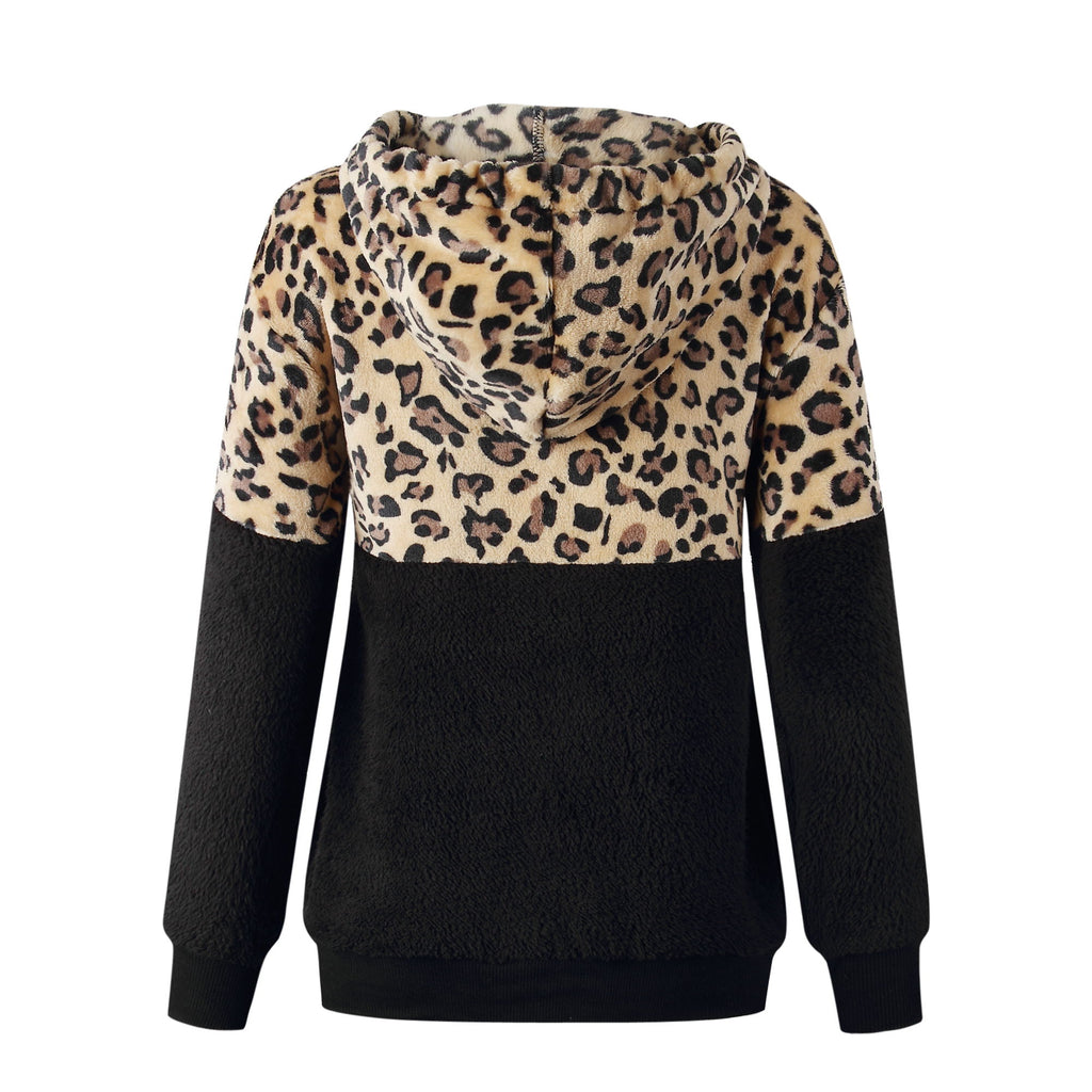 Leopard print plush sweater - Amamble