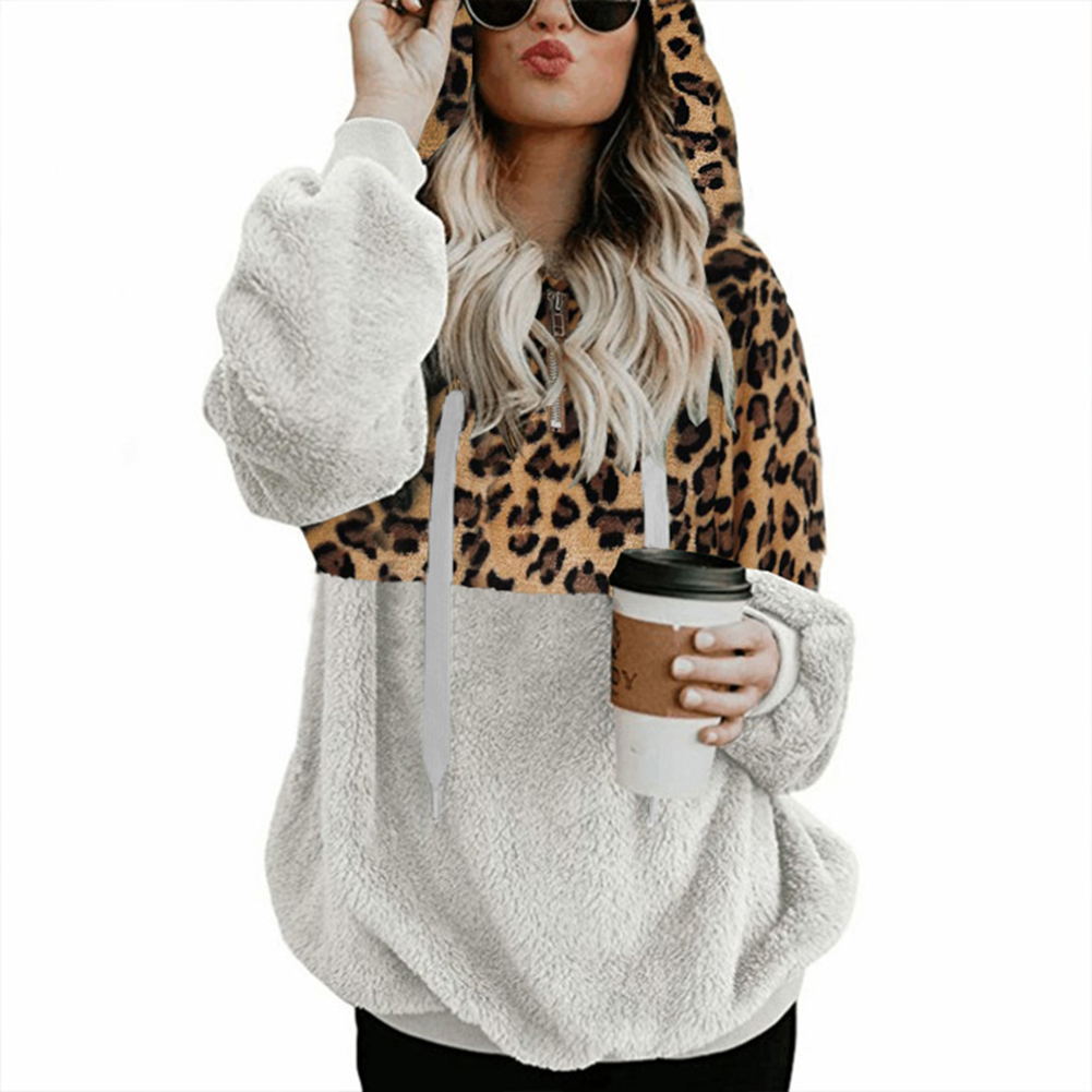 Leopard print plush sweater - Amamble