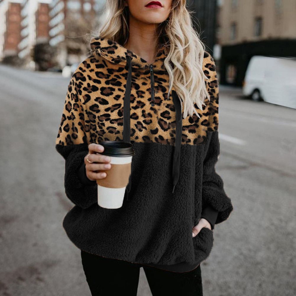 Leopard print plush sweater - Amamble