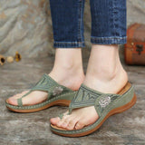 Embroidered sandals - Amamble